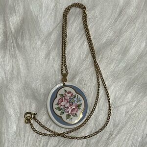 Vintage Porcelain Flower Necklace